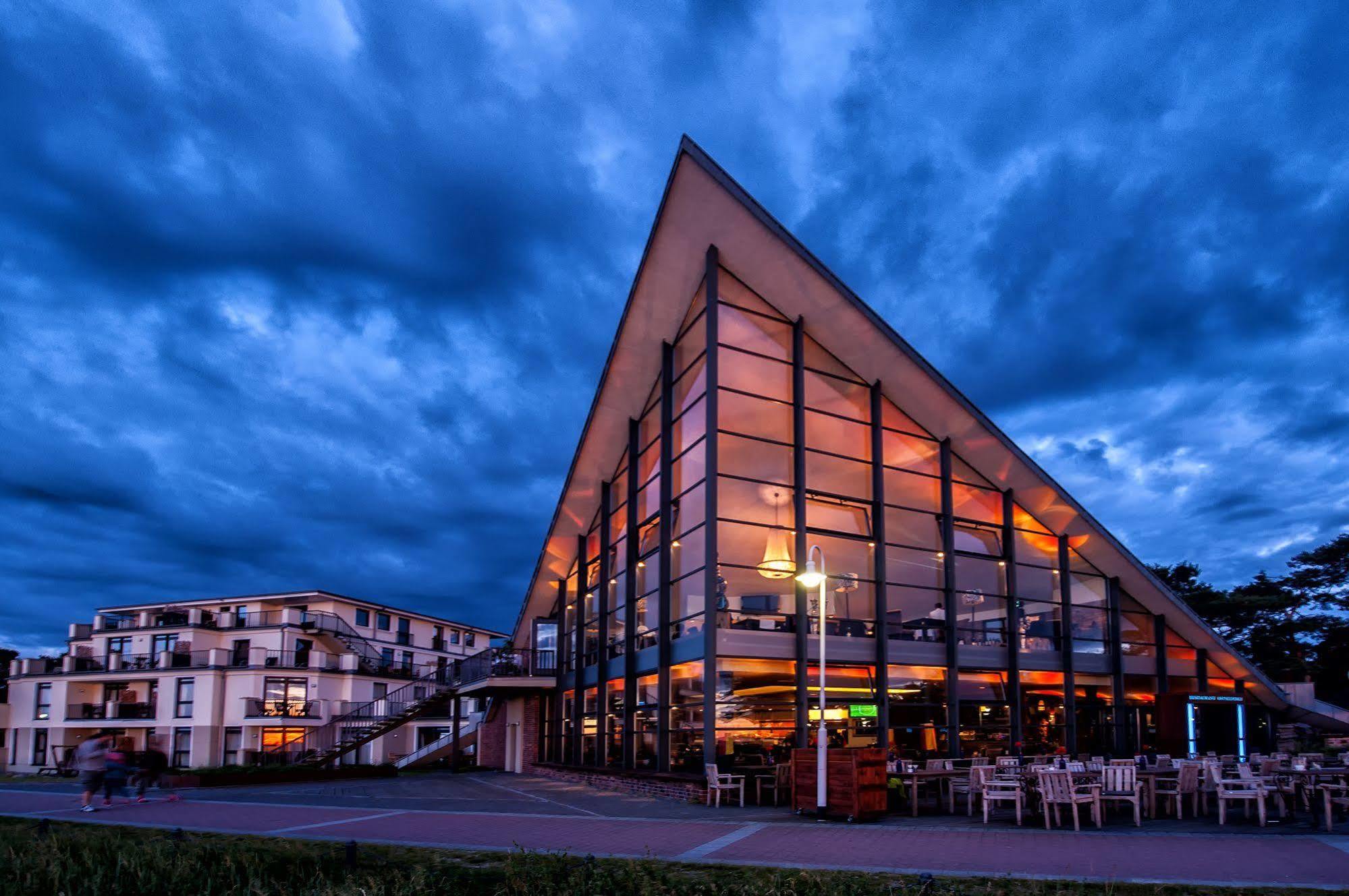 Aparthotel Ostseeperle Glowe - Schoen Gestrandet Exterior foto